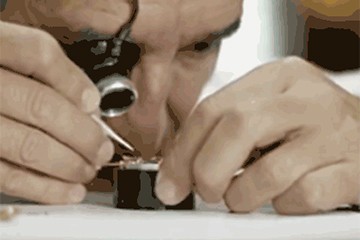 贵阳劳力士中心轴断了维修多少钱