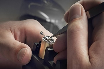 贵阳劳力士手表进水维修价格