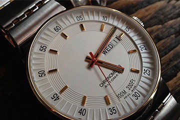 贵阳劳力士表进水维修价格