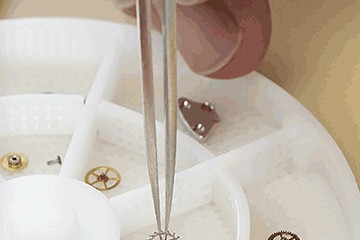 贵阳劳力士官方售后维修站地址